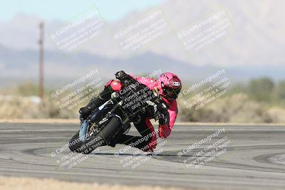 media/Jan-15-2026-Racers Edge (Thu) [[dfebeb70ab]]/2-A Group/Session 3 (Turn 16)/